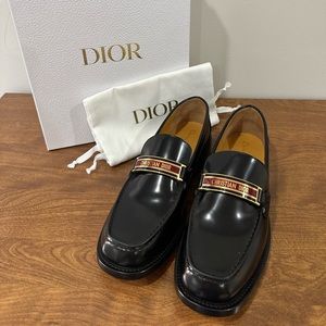 Dior Loafer Derby Shoes with logo